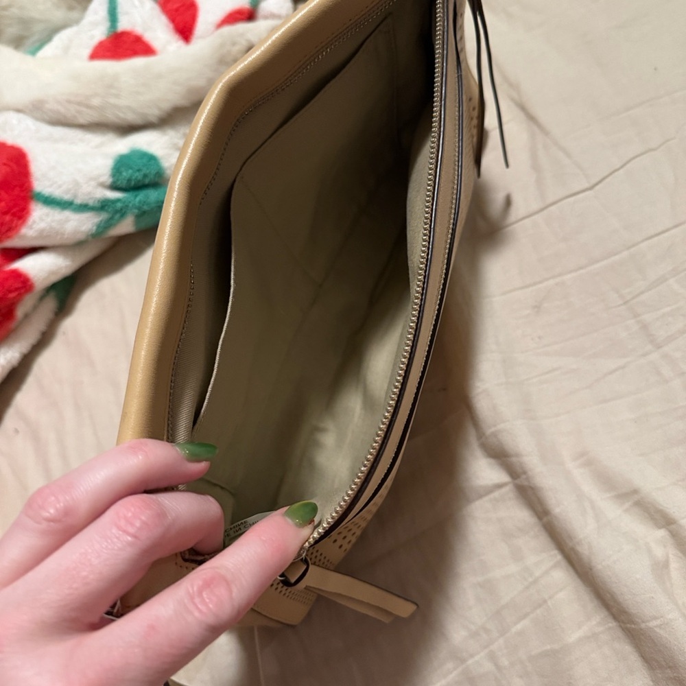Coach Bleecker Beige Leather Wristlet Clutch - Picture 6 of 6